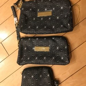 NWT Jujube Be Set